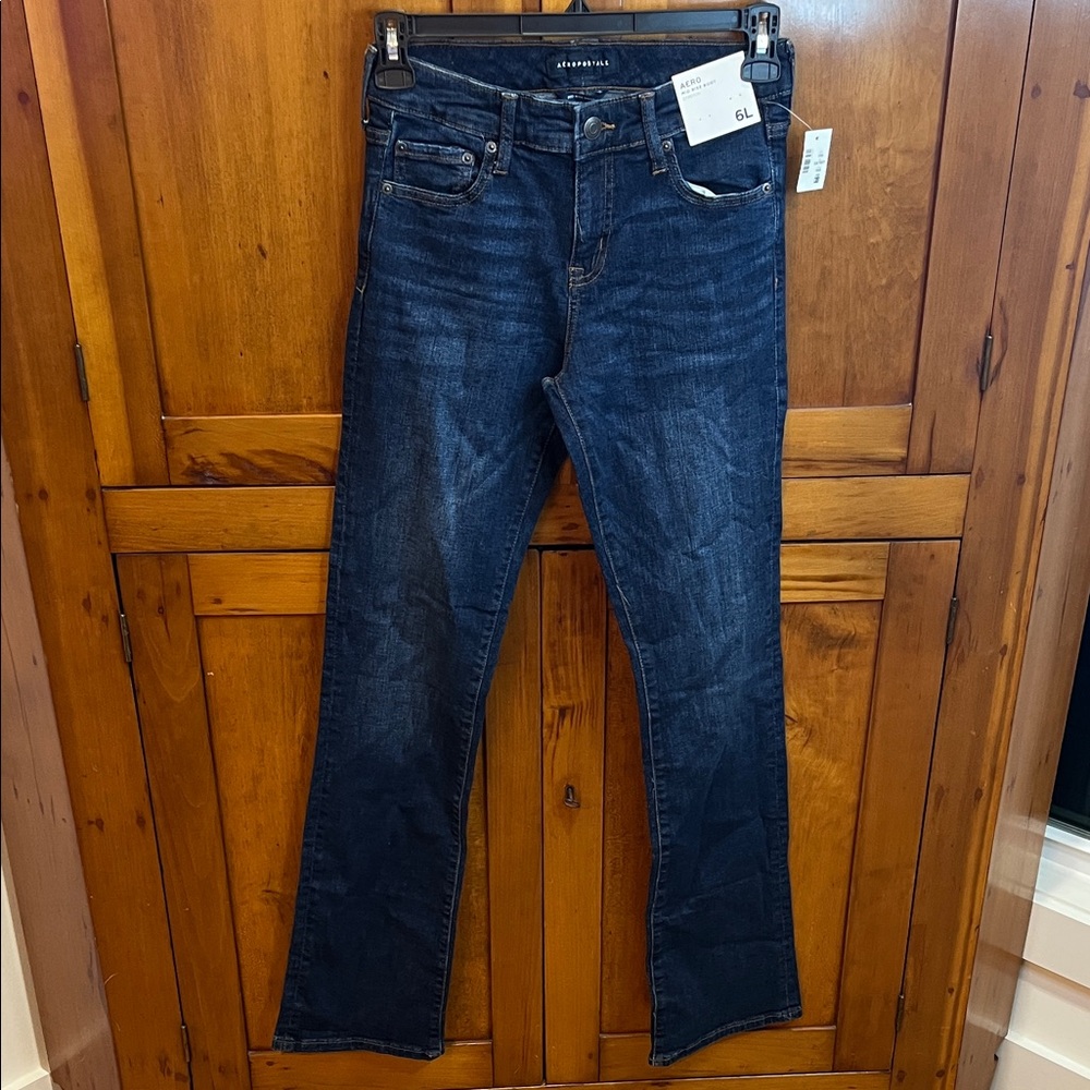 NWT Aeropostale Dark Blue Mid Rise Boot Cut Jeans, Stretch